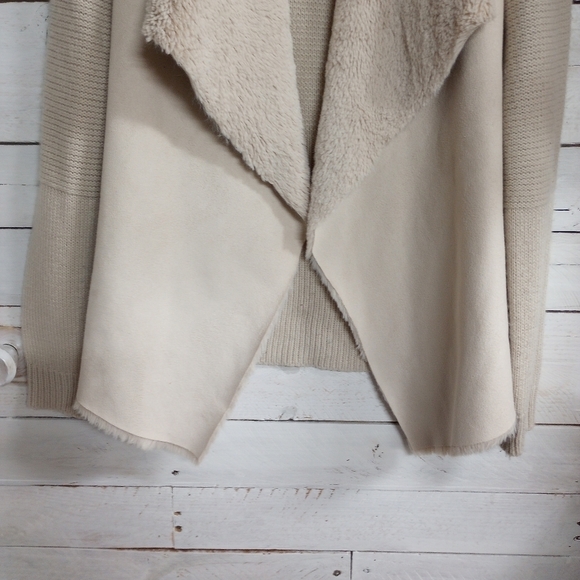 Romeo & Juliet Women's Waterfall Open Front Cardigan Size XSmall Cream - Picture 6 of 10